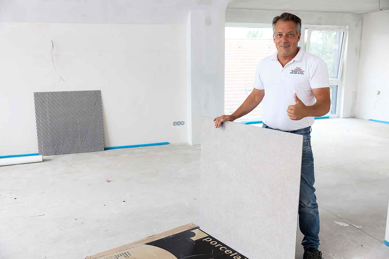 große Fliesen sind kein Problem Fliesen Streitbörger Firma